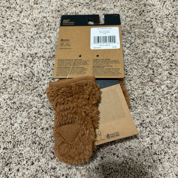 The North Face Baby Bear Suave Oso Mittens—0-6M - Picture 5 of 6